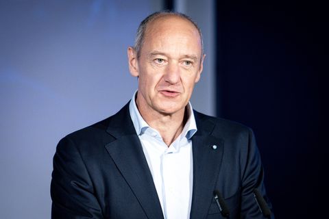 Siemens-CEO Roland Busch im Juli in Erlangen