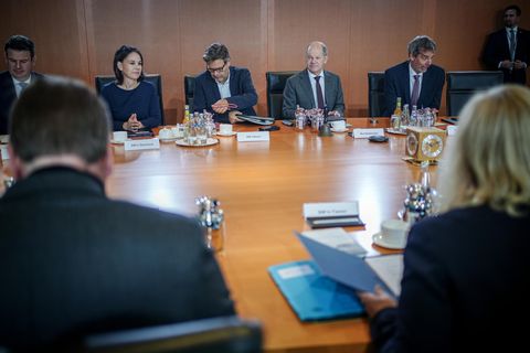 Sitzung des Bundeskabinetts mit Kanzler Scholz, Wirtschaftsminister Habeck und Außenministerin Baerbock