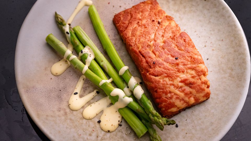 Food: Bei Revo Foods kommt veganer Lachs aus dem 3D-Drucker Bei Revo Foods kommt veganer Lachs aus dem 3D-Drucker