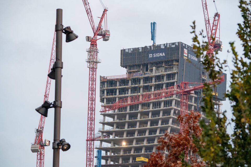 Baustelle des Elbtowers in Hamburg
