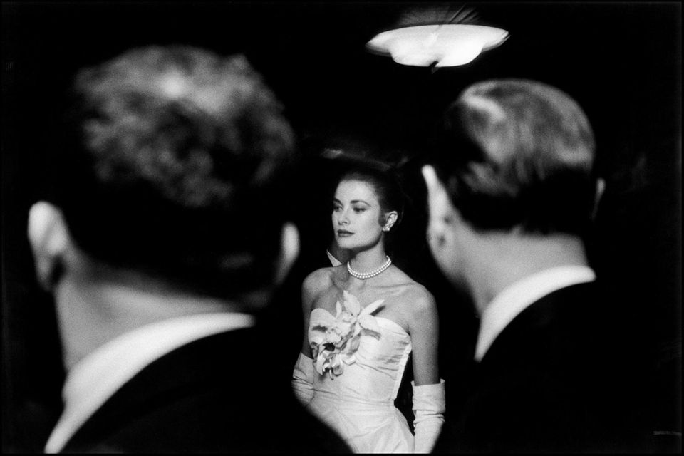 New York, 1956: Die Bilder von der Verlobungsparty von Grace Kelly und Fürst Rainier im Waldorf Astoria gingen um die ganze Welt.