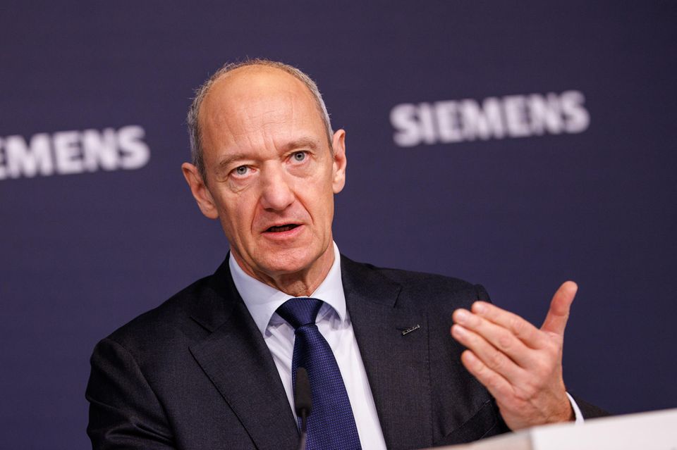 Siemens-CEO Roland Busch auf der Jahrespressekonferenz am Donnerstag