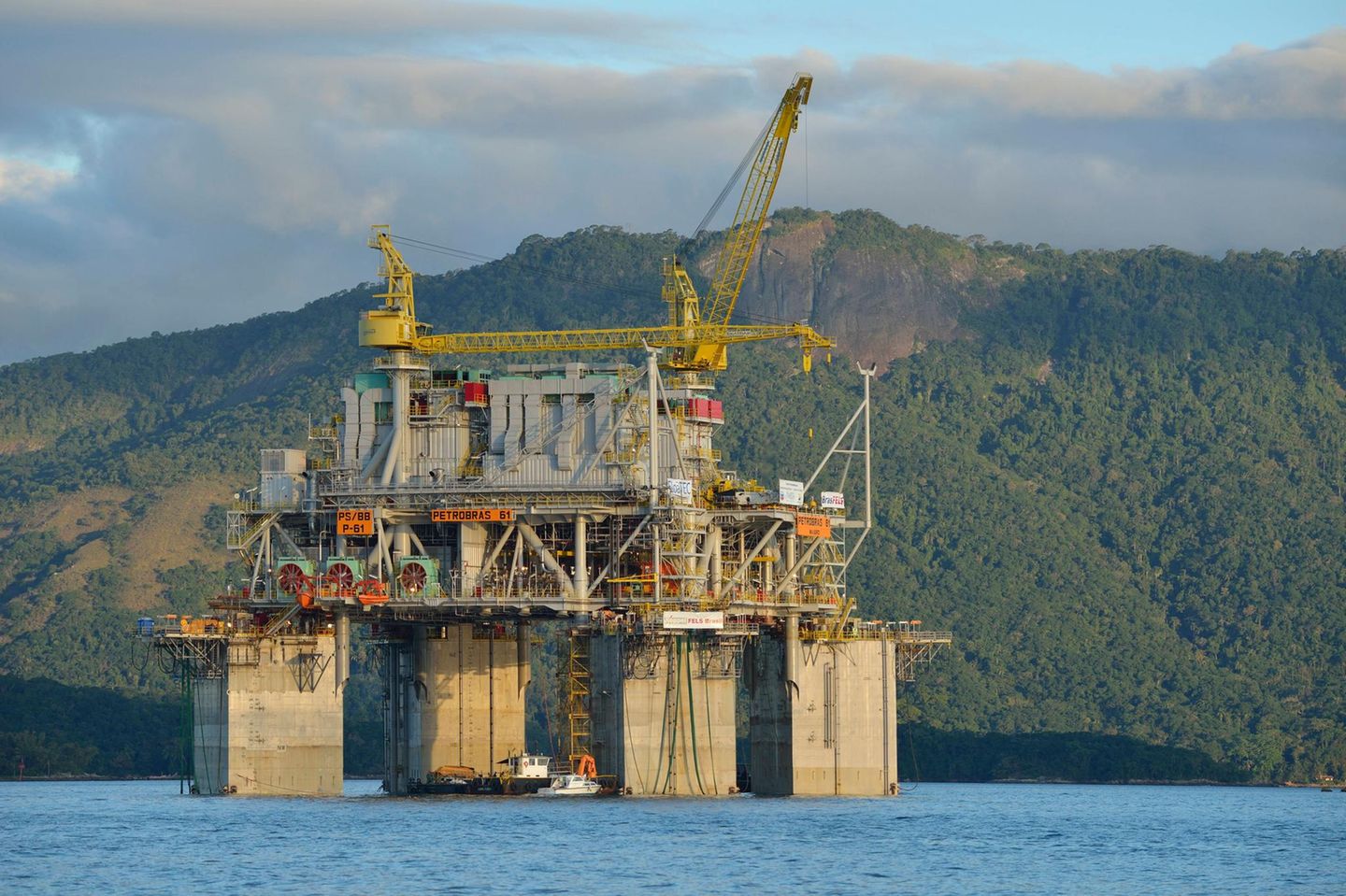 Ölbohrplattform vor der brasilianischen Küste