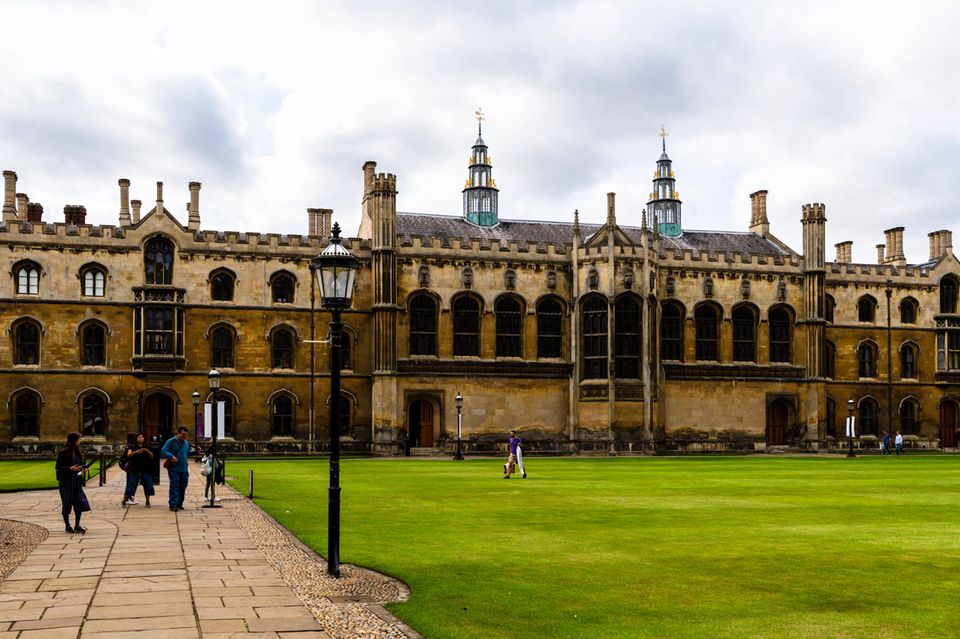 Die laut den Analysten besten britischen Wirtschaftsfakultäten teilen sich im aktuellen Ranking den fünften Platz. Die University of Cambridge konnte sich damit einen Platz verbessern ...