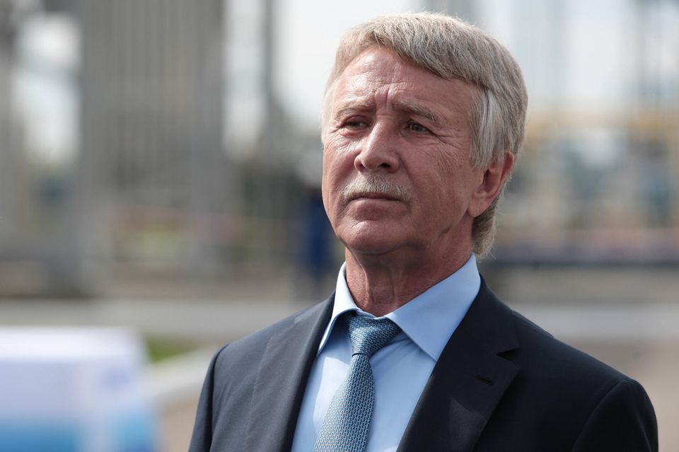Leonid Michelson ist Gründer und Großaktionär des zweitgrößten russischen Gaskonzerns Novatek und einer der reichsten Russen. Virtual-Solution-Haupteigentümer von Rintelen arbeitete jahrelang für den Milliardär, bis heute nennt er ihn seinen Mentor