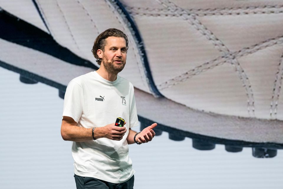 Puma-Chef Arne Freundt geriet für die Vertragsaufkündigung mit dem israelischen Fußballverband international in die Kritik