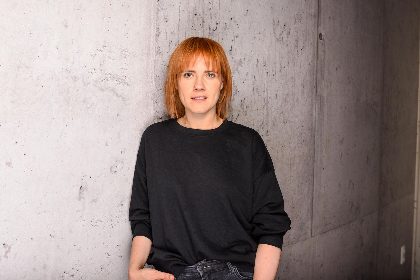 Theresa Schleicher ist Handelsexpertin und Zukunftsforscherin. Sie ist Autorin des Autorin des Retail Reports und der Zukunftsstudie Handel