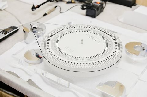 Transrotor nutzt bei seinen Plattenspielern Acrylglas – wegen des Klangcharakters