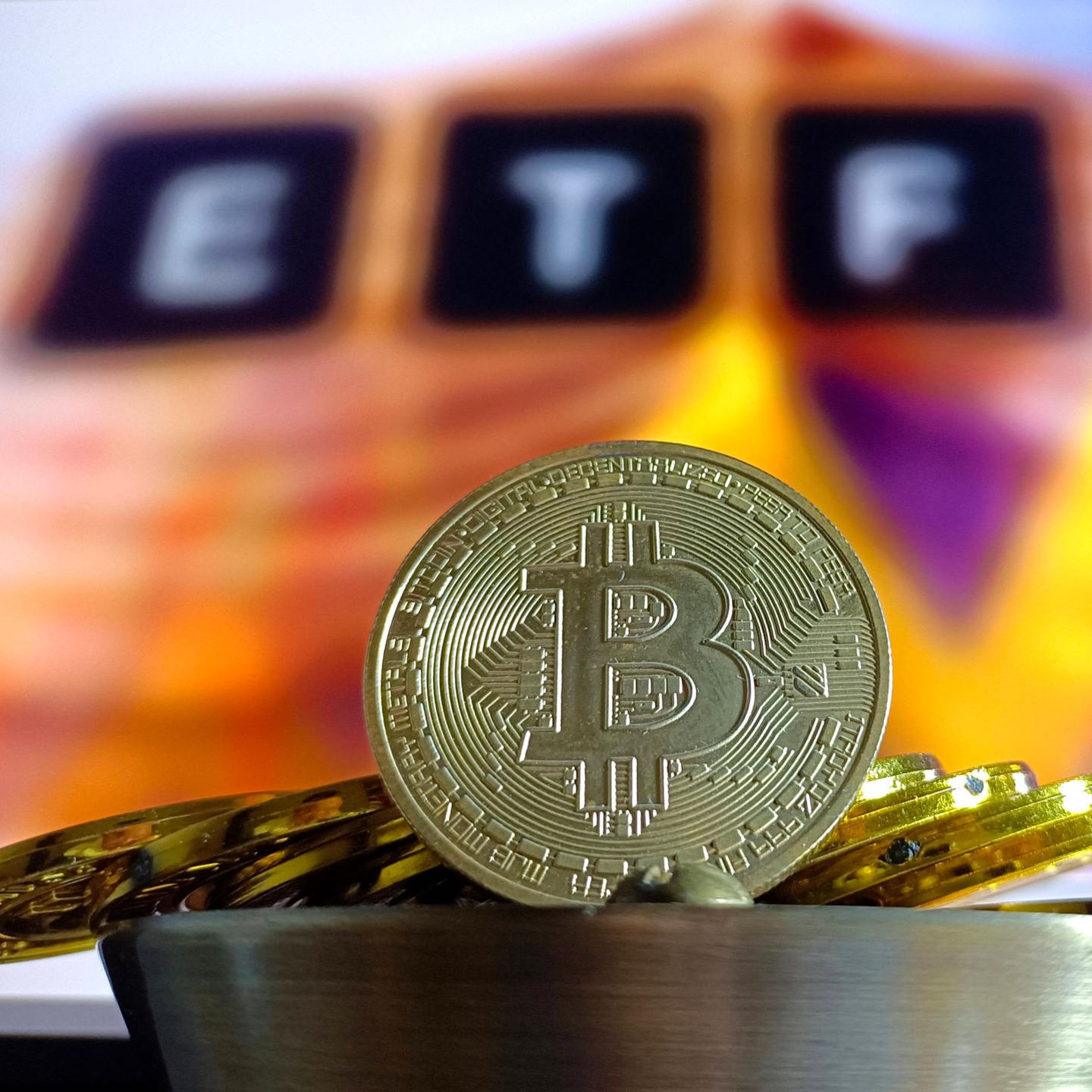 Trotz ETF-Zulassung: Der Bitcoin-Kurs bleibt unberechenbar - Capital.de