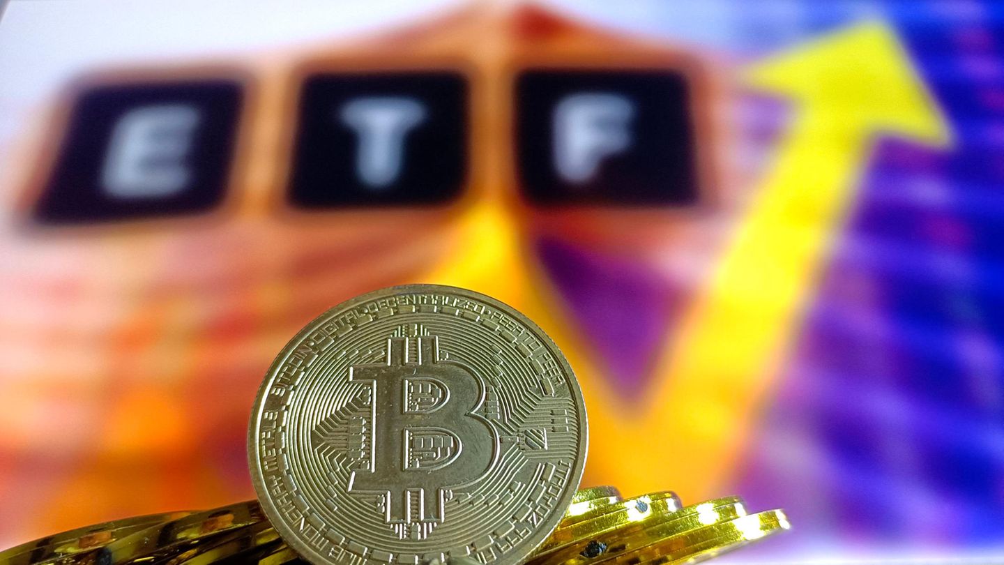 Trotz ETF-Zulassung: Der Bitcoin-Kurs bleibt unberechenbar - Capital.de