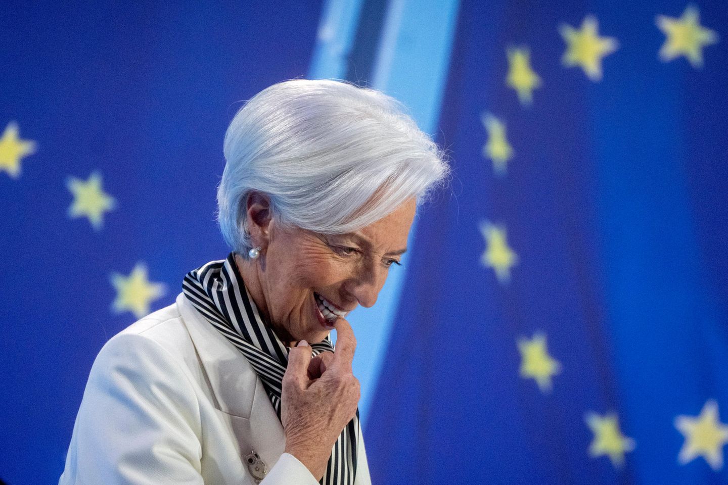 EZB-Präsidentin Christine Lagarde bei der Pressekonferenz