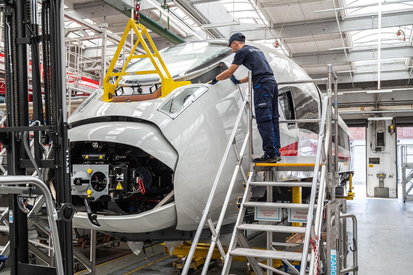 ICE-Werk von Siemens Mobility in Krefeld