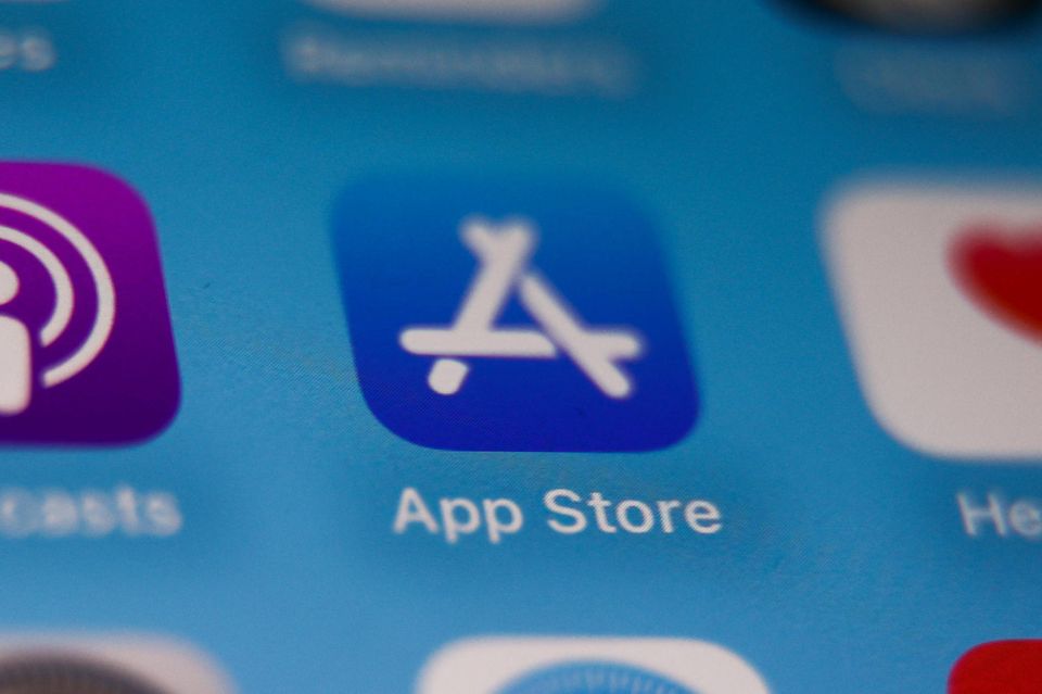 Icon des Apple App Stores auf einem iPhone-Display