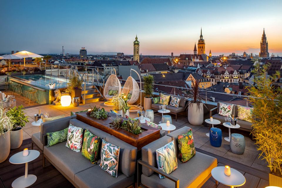 Gute Aussicht über München - vom  „Mahjong Roof Garden“ des Mandarin Oriental 