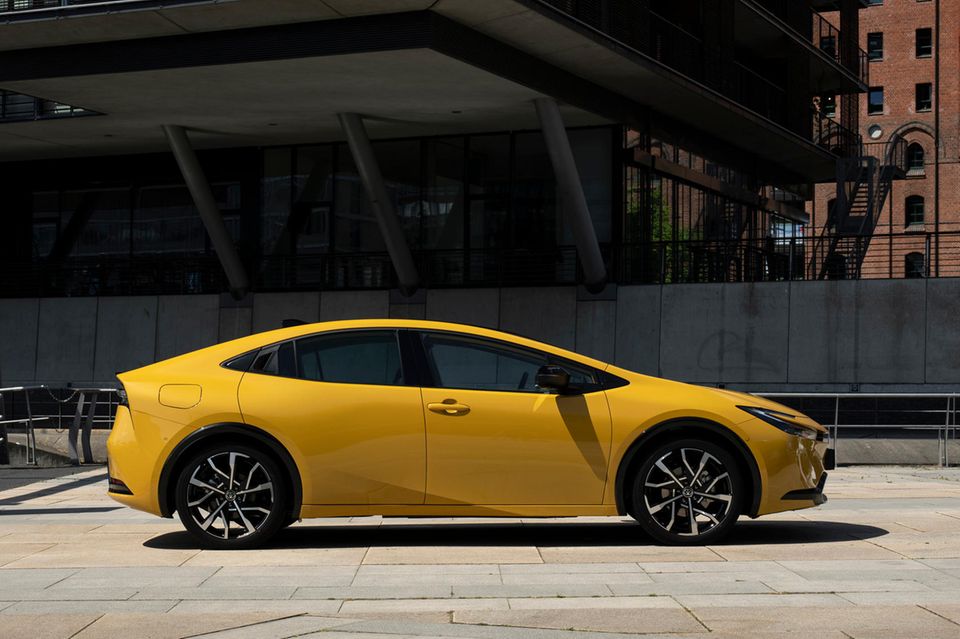 Toyota Pris Advanced: Äußerlich präsentiert sich das Auto sportlicher als seine Vorgänger