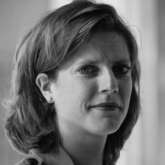 Nadine Oberhuber