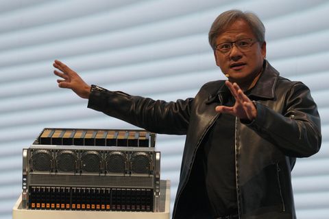 Nvidia-Chef Jensen Huang spricht auf einer Konferenz