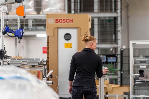 Wärmepumpen-Fertigung bei Bosch