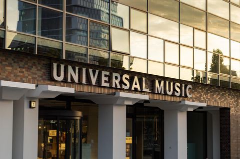 Das deutsche Universal Music-Büro an der Oberbaumbrücke in Berlin