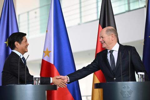 Kanzler Olaf Scholz verabschiedet den philippinischen Staatspräsidenten Ferdinand Marcos Jr.