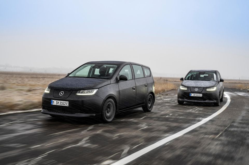 Sono Motors stellte die Pläne für sein Solarauto Sion im Frühjahr 2023 ein, nachdem eine Finanzierung scheiterte. Seitdem versucht das Unternehmen, sich als Solar-Zulieferer neu zu erfinden