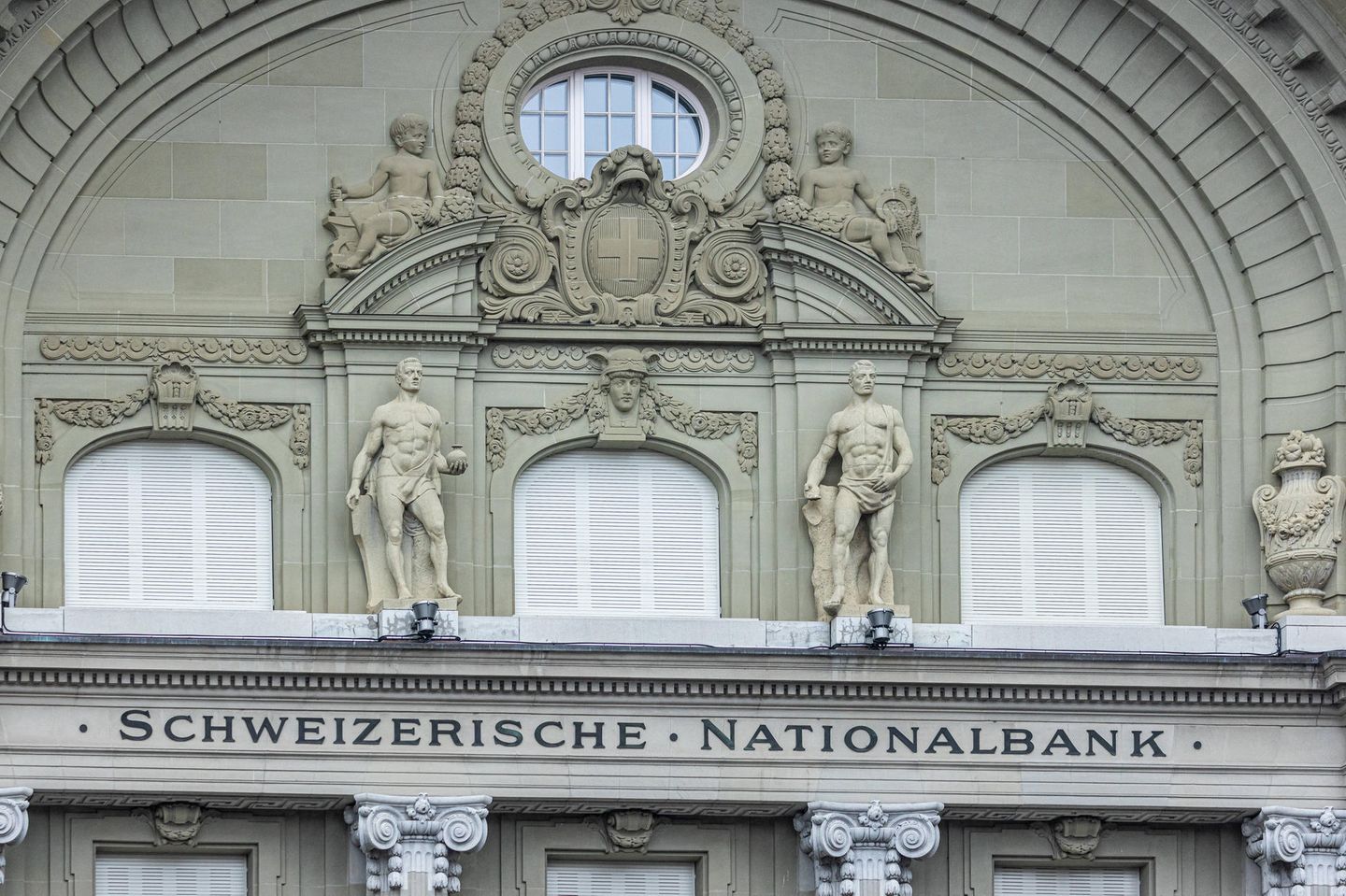 Die Schweizerische Nationalbank hat den Leitzins auf 1,50 Prozent gesenkt