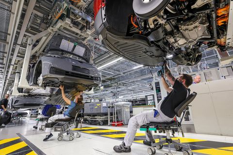 In Auto-Unternehmen braucht es Weiterbildung: VW-Werk in Zwickau