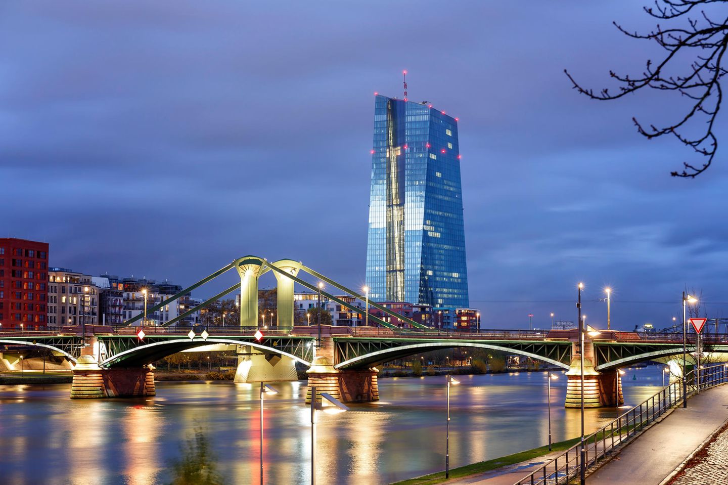 Festgeld-Vergleich: Die Europäische Zentralbank in Frankfurt