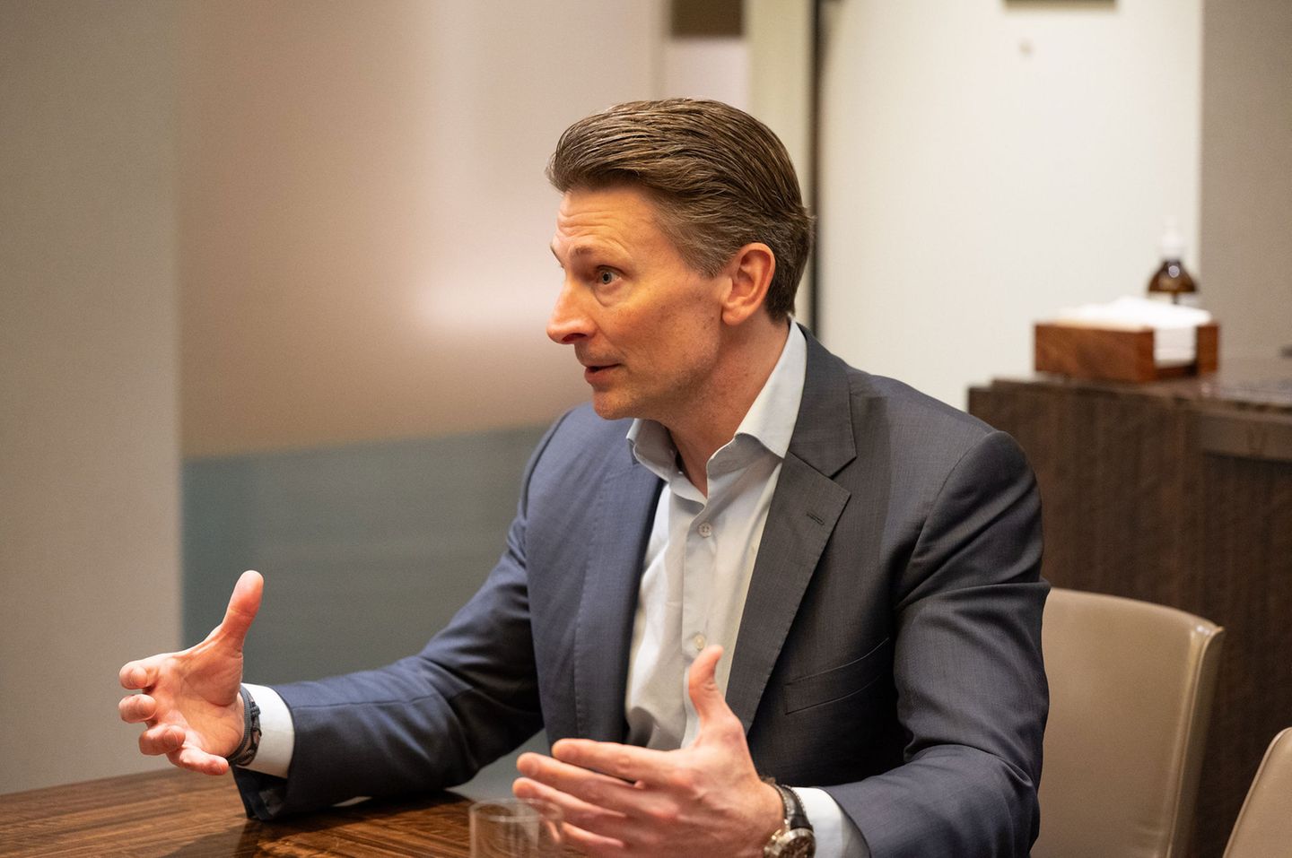 J.P. Morgan-Manager Travis Spence beim Capital-Interview in London