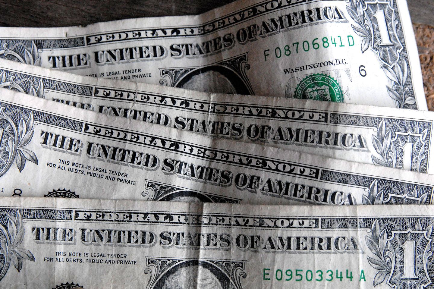Der Dollar ist die globale Leitwährung. Wertet er auf, erzeugt das Preisdruck in anderen Ländern