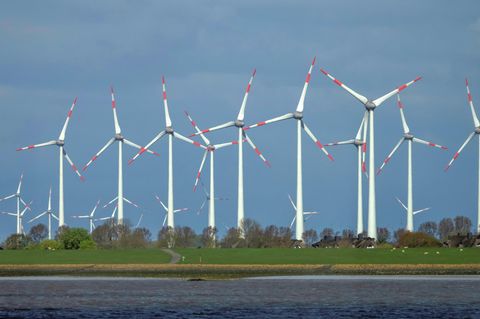 Windpark an der Unterelbe
