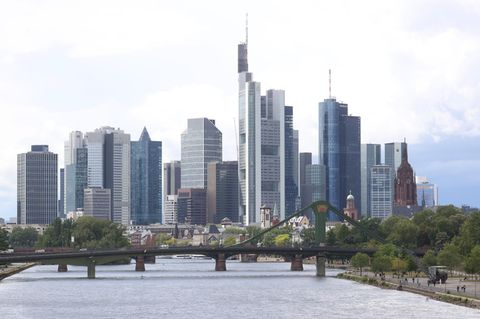 Soziale Ungleichheit: Kein Kredit, keine Aktien – woran die Teilnahme am Finanzmarkt scheitert