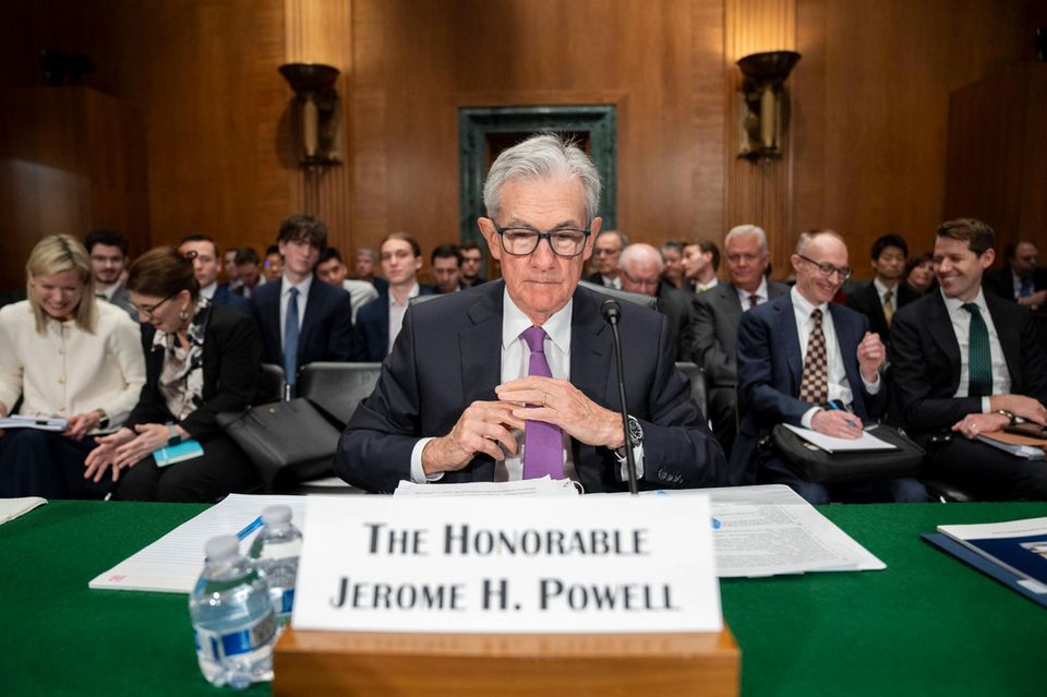 Fed-Präsident Powell bei einer Ausschusssitzung im US-Senat