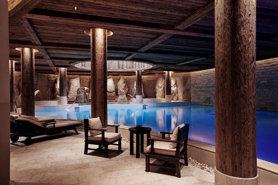 #6 The Alpina Gstaad – Platz eins in der Kategorie „Luxury Hideaways“