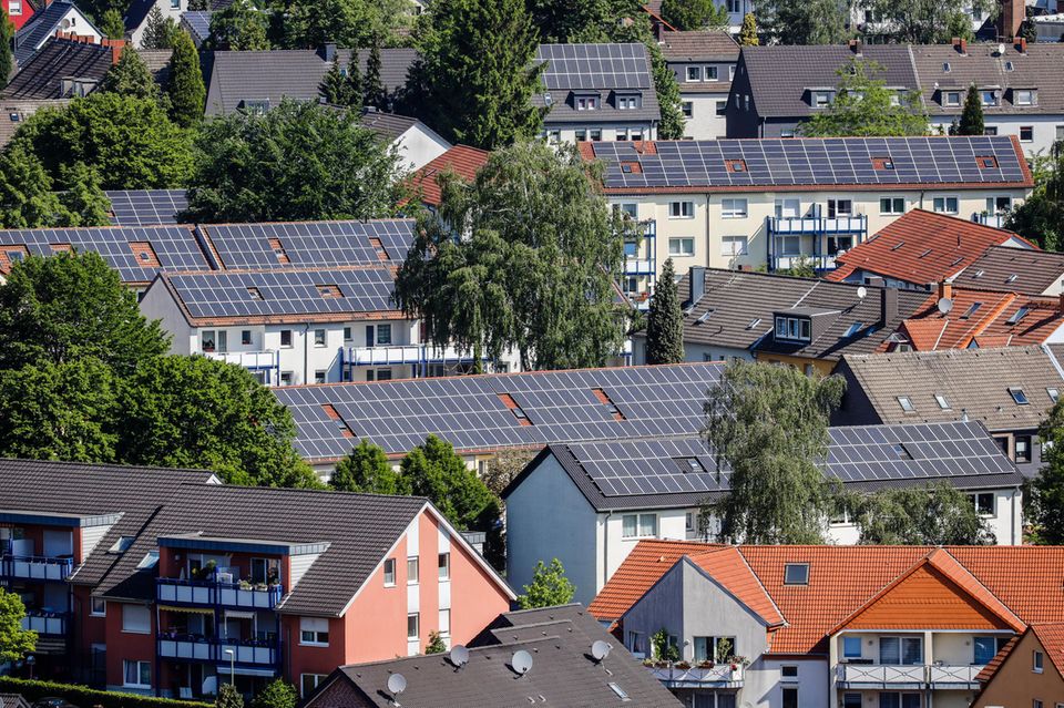 Mehrfamilienhäuser mit Solardächern in Bottrop