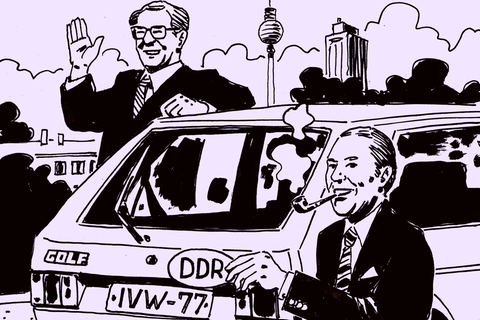 VW-Chef Schmücker (r.): lukratives Geschäft mit SED-Chef Erich Honecker