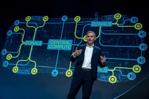 VW-Chef Oliver Blume spricht bei der Jahrespressekonferenz der Volkswagen Group