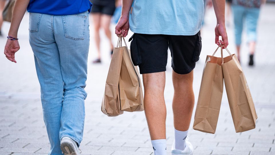 Konjunktur: Warum das Konsumklima abkühlt