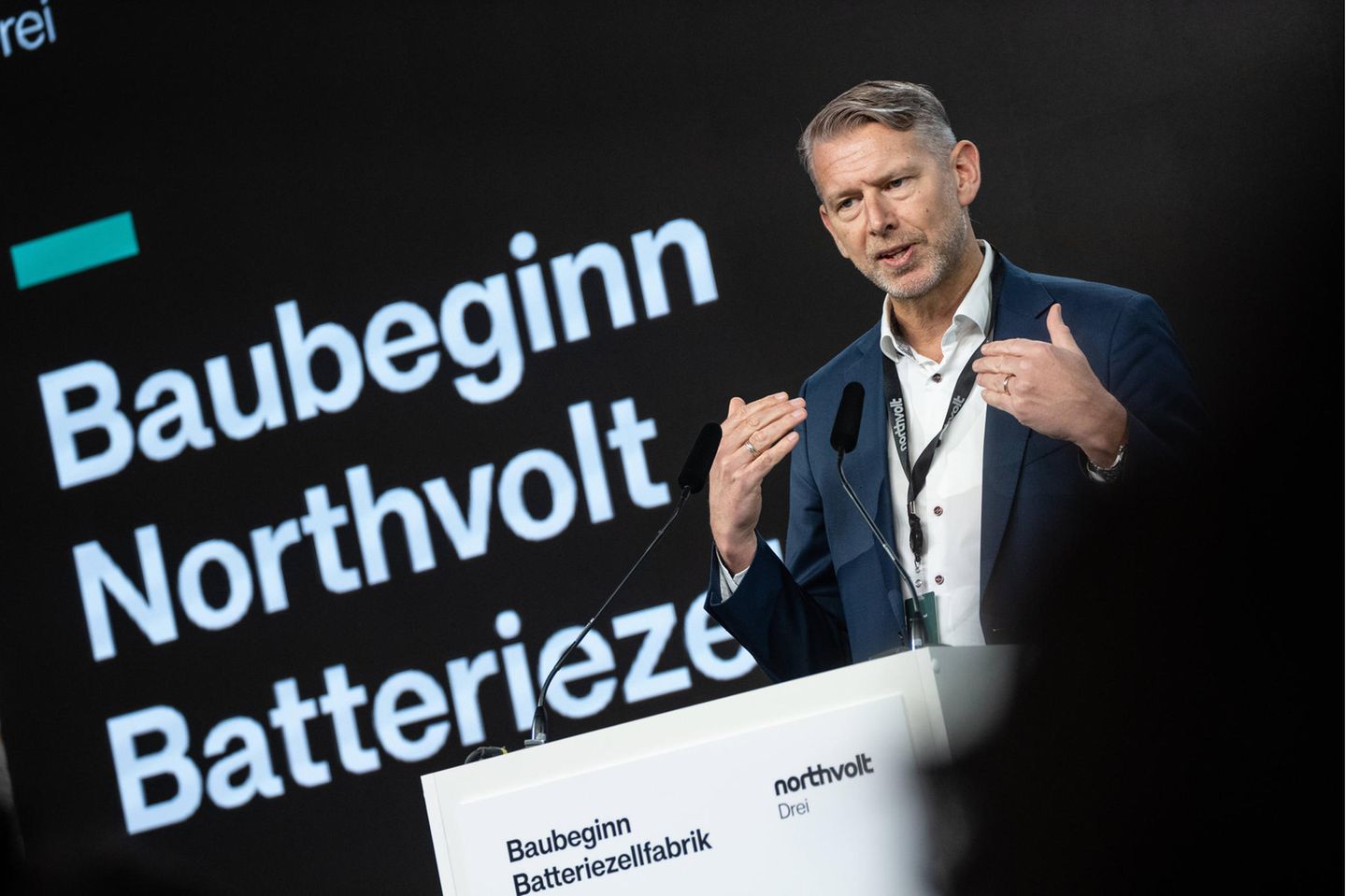 Northvolt-Chef Peter Carlsson beim Baustart der Batterie-Fabrik im März in Heide