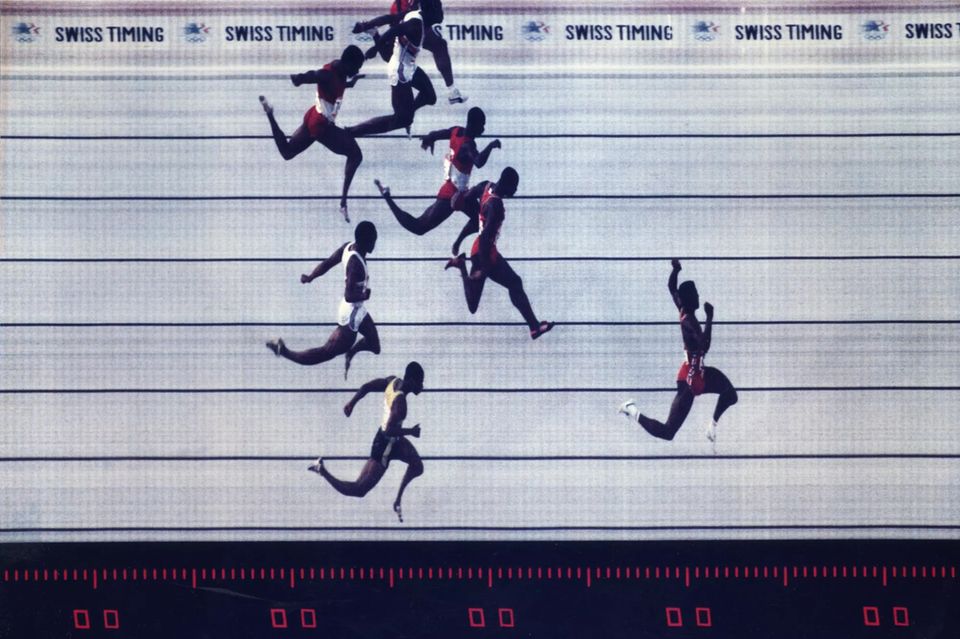 Das „photo finish“ – hier ein Bild von 1984 aus dem Archiv von Omega – beweist, welcher Athlet das entscheidende Torso-Pixel vorn lag
