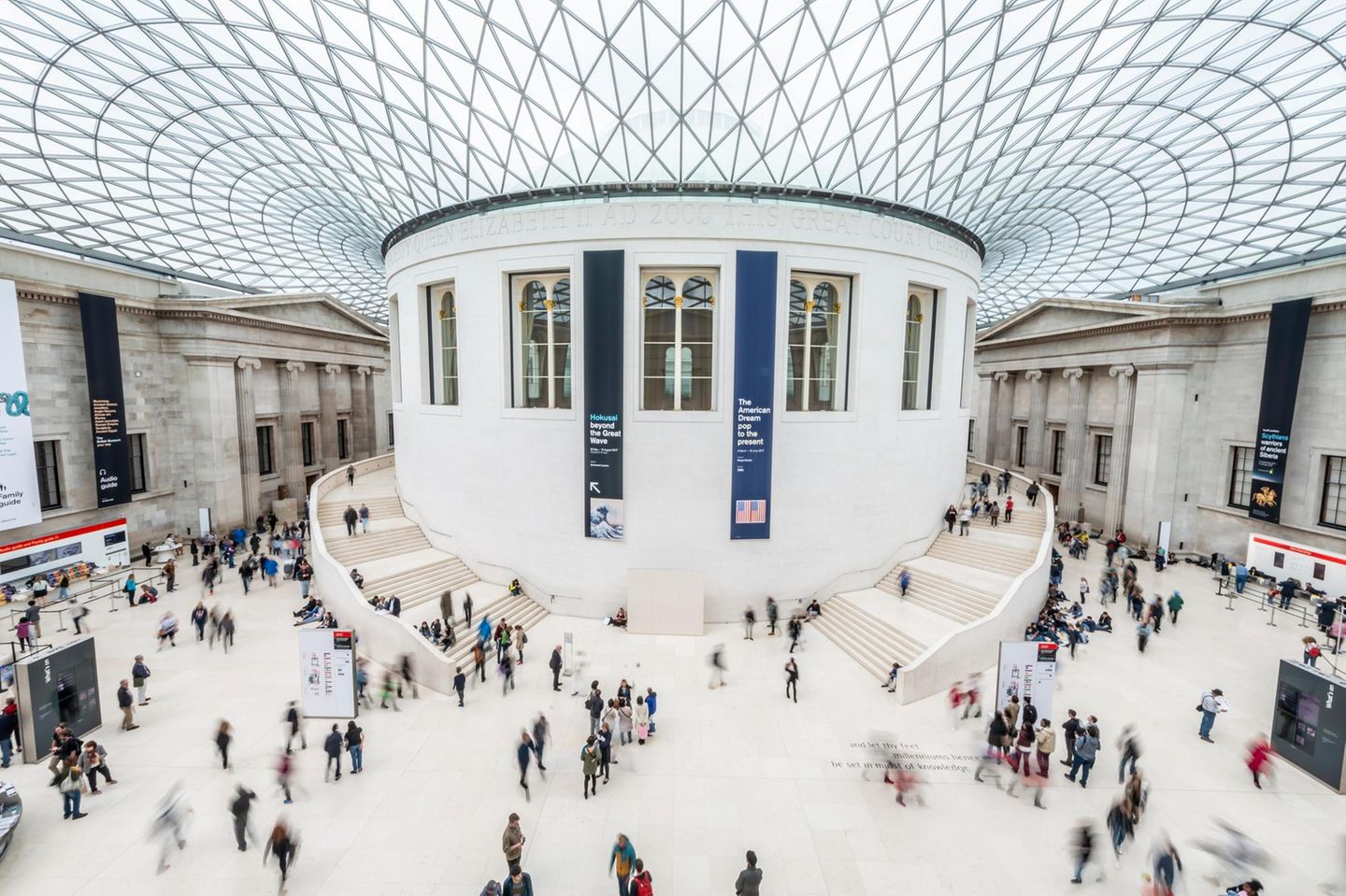 Blick in die Eingangshalle des British Museum