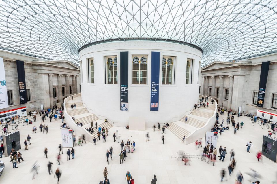 Blick in die Eingangshalle des British Museum