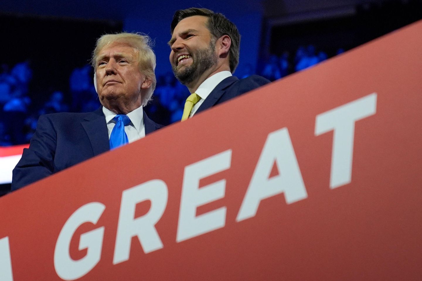 Die republikanischen Kandidaten für die Ämter des US-Präsidenten und seines Vizes beim Parteitag in Milwaukee. 