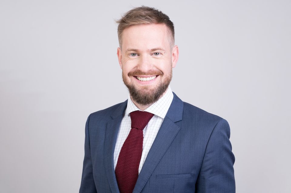 Alexander Voigt ist Rechtsanwalt und Geschäftsführer von Goldenstein Rechtsanwälte. Die Kanzlei unterstützt aktuell unter anderem mehr als 4500 Mandanten bei der Rückforderung von Online-Spielverlusten.