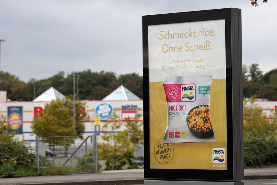 Frosta-Werbung mit dem Slogan „Schmeckt nice - ohne Scheiß“
