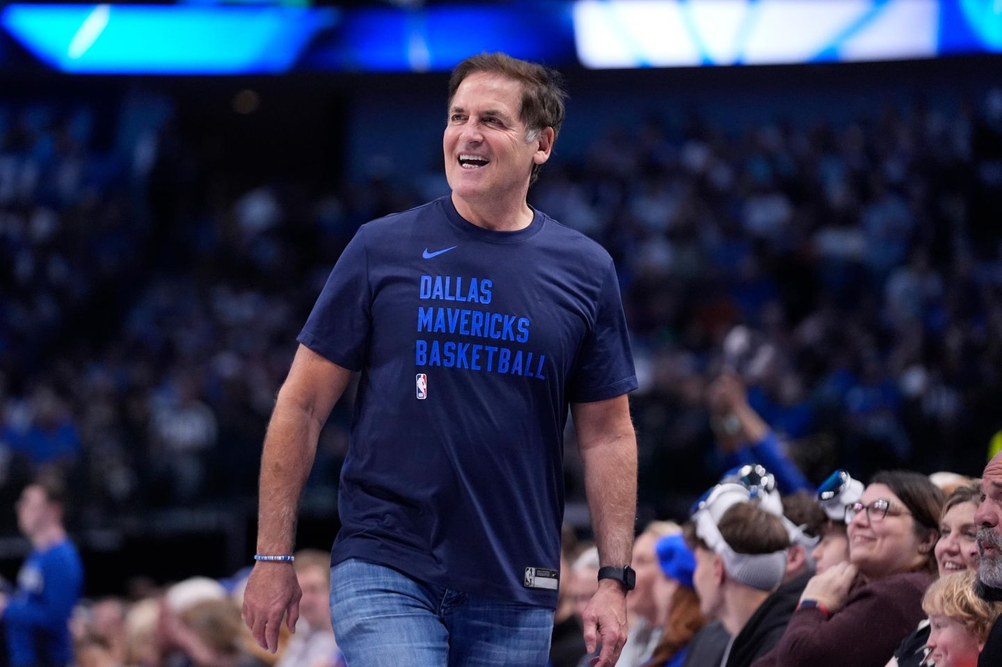 Der Milliardär Mark Cuban unterstützt Harris