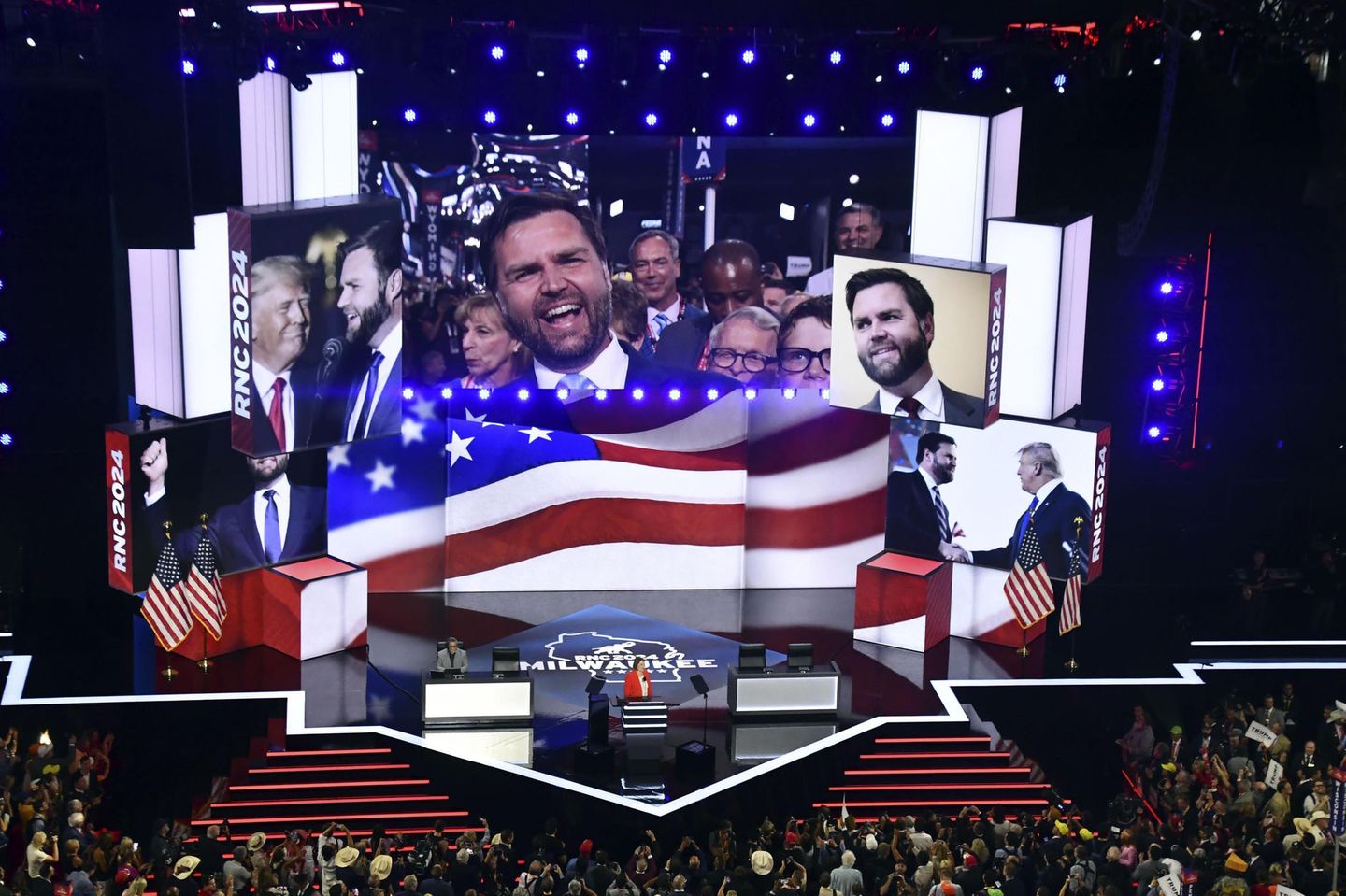 Das Bild von Vizekandidat Vance war auf dem Parteitag der Republikaner allgegenwärtig