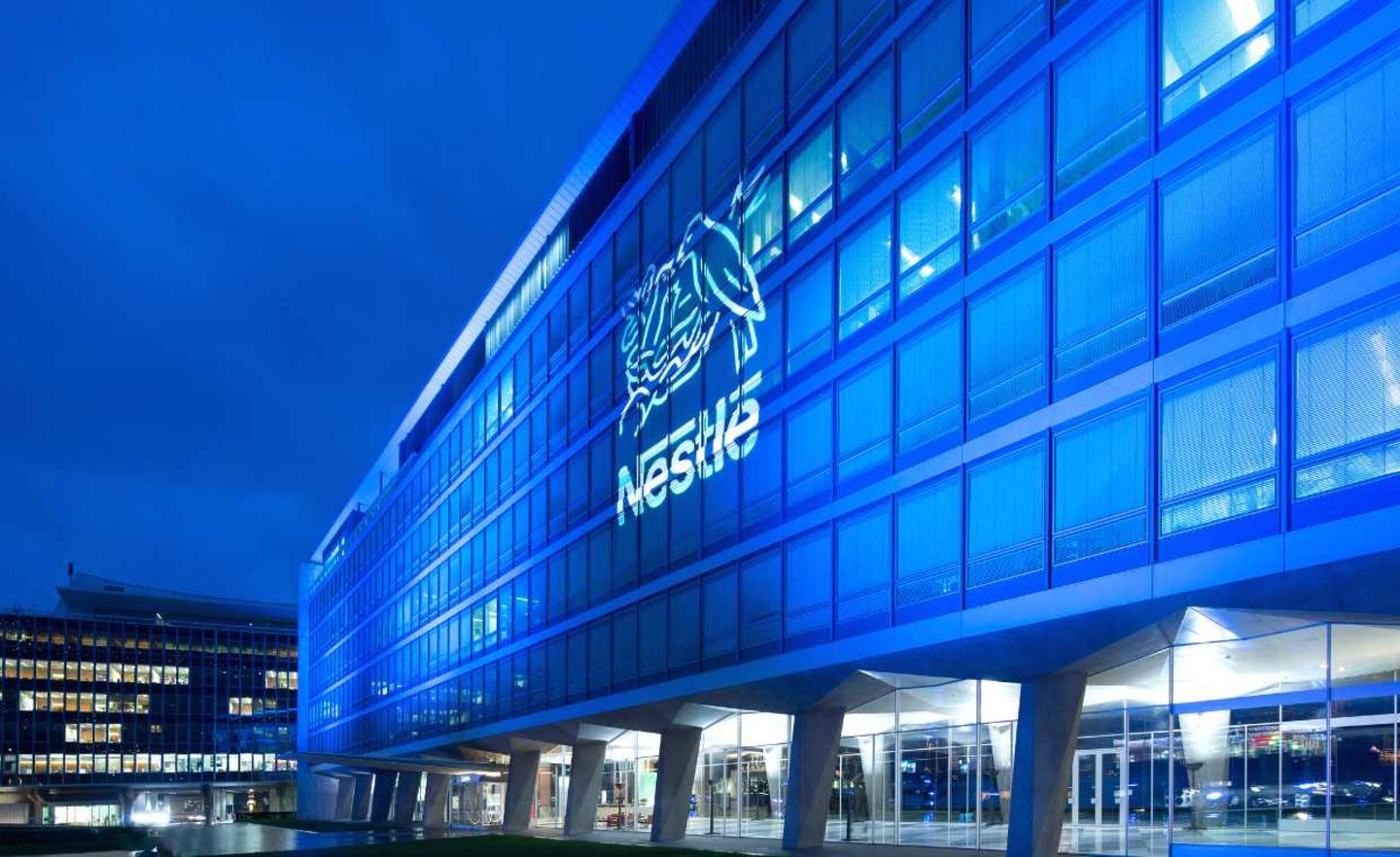 Ob Nescafé, Maggi, San Pellegrino, Kitkat, Wagner oder Herta – an Nestlé-Lebensmitteln kommen die Verbraucher kaum vorbei
