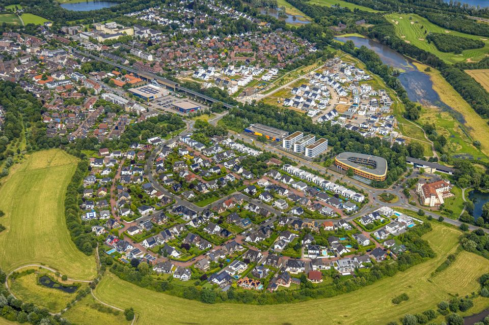Luftaufnahme von Duisburg-Süd, Wohngebiet Angerbogen