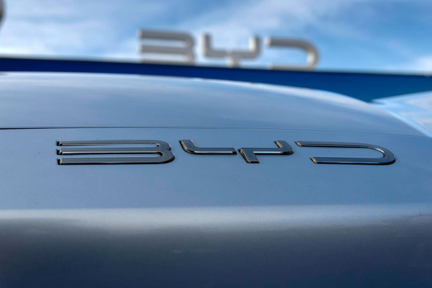 Der chinesische E-Autobauer BYD expandiert gerade groß in Europa, und hat hierfür auch jüngst bei der Fußball-EM in Deutschland geworben